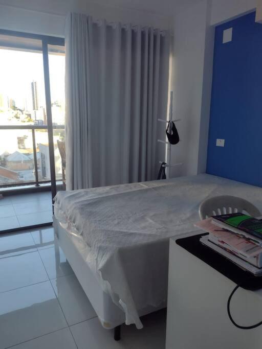Apto Completo De Dois Quartos Na Barra Apartamento