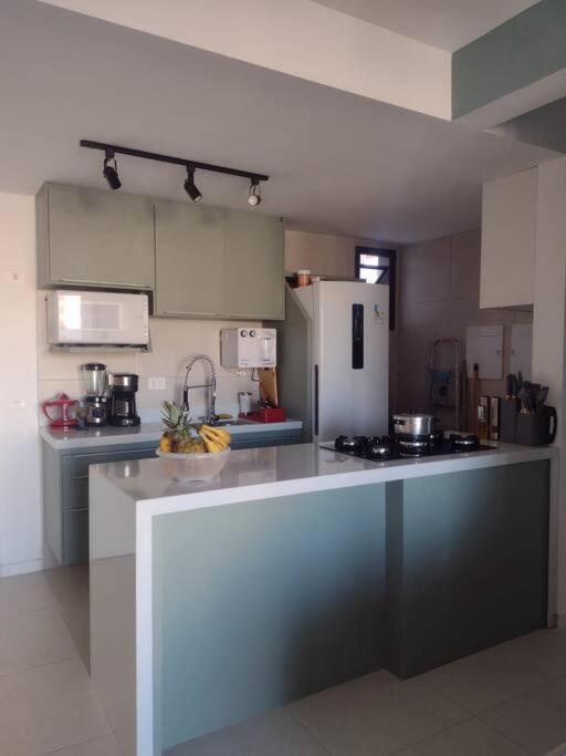 Apartamento Apto Completo De Dois Quartos Na Barra *